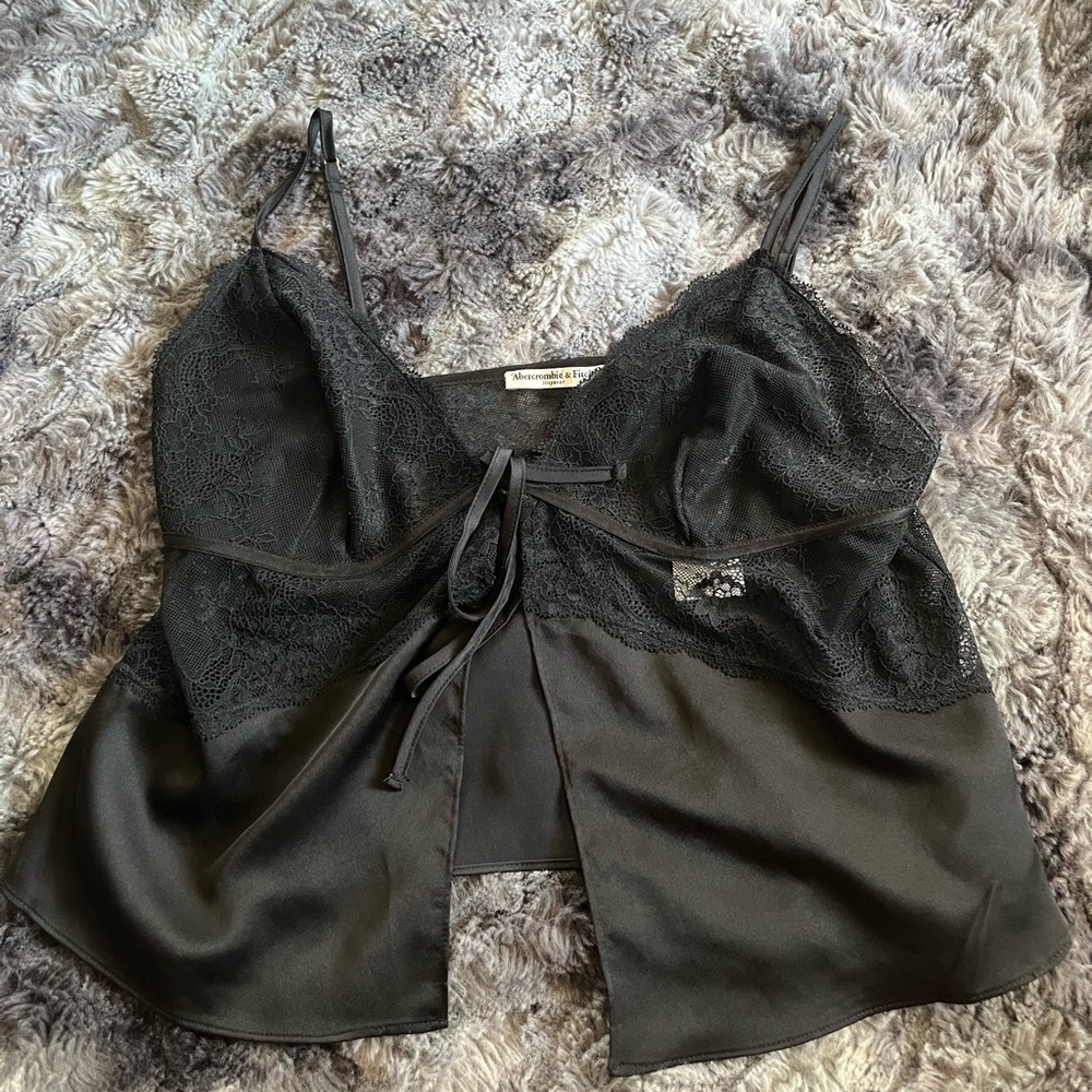 Abercrombie lace tie front tank top NWT